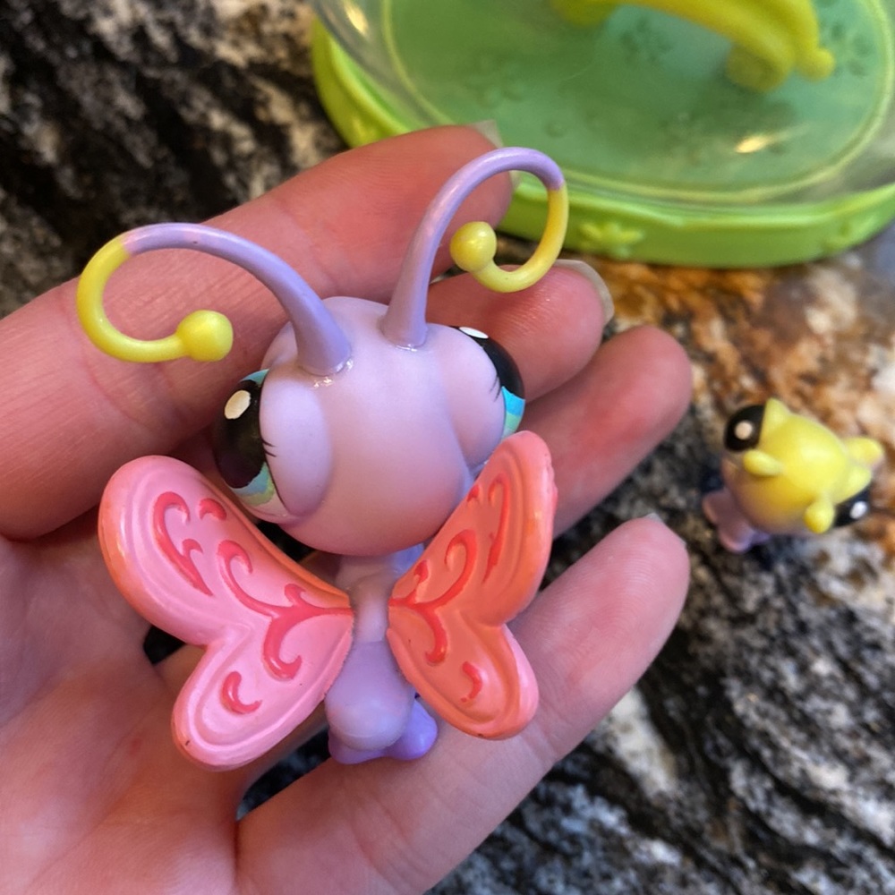 Littlest Pet Shop Butterfly - Picture 4 of 6